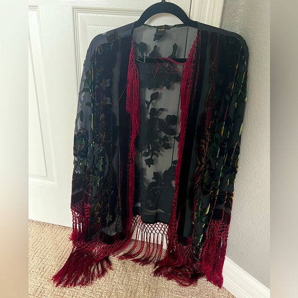 Vintage Shawl - Picture 1 of 2